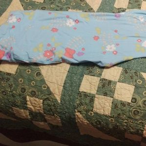 Former consultant! Lot of 3 TC LLR leggings!